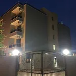 Lägenhetshotell Palm Deluxe Slăntjev Brjag