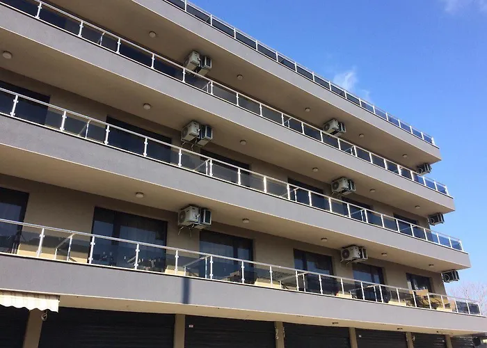 Palm Deluxe Lägenhetshotell